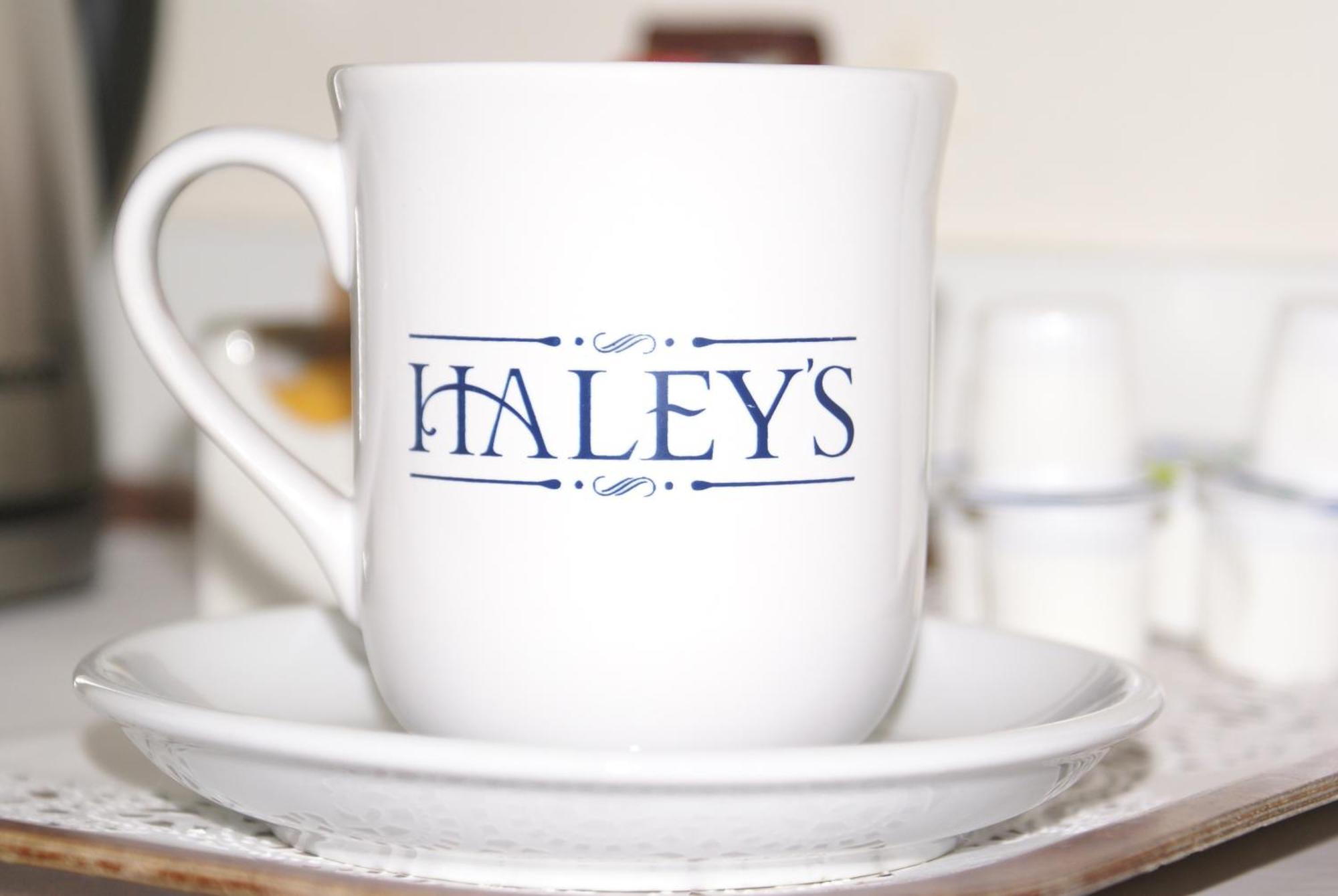 לידס Haley'S Hotel מראה חיצוני תמונה
